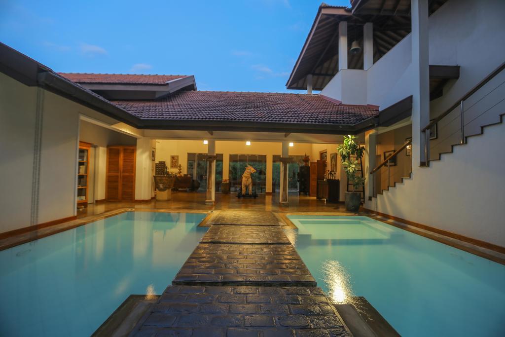 Villa Hundira Negombo Exterior foto